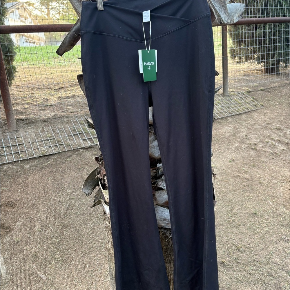 HALARA Black Wide-Leg High-Rise Yoga Pants